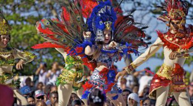 Różnorodność barw i gorące latynoskie rytmy, czyli karnawał w Dominikanie