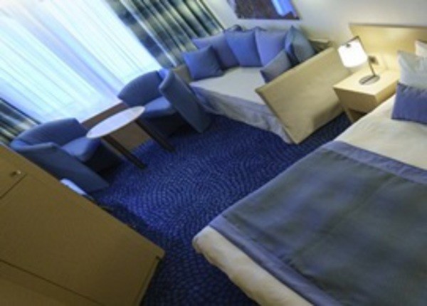 Junior Balcony Suite