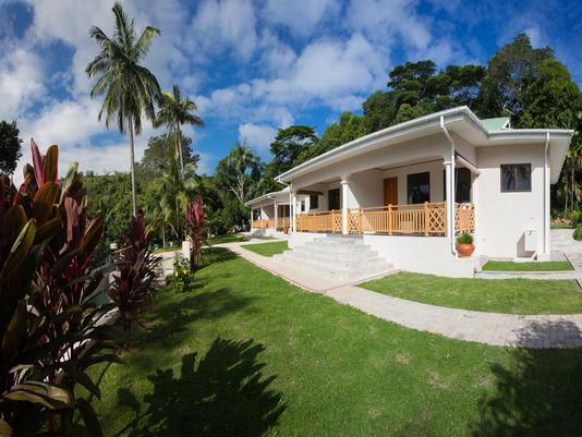 Anse Soleil Beachcomber & Self Catering Chalets