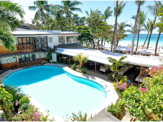 Red Coconut Beach Hotel