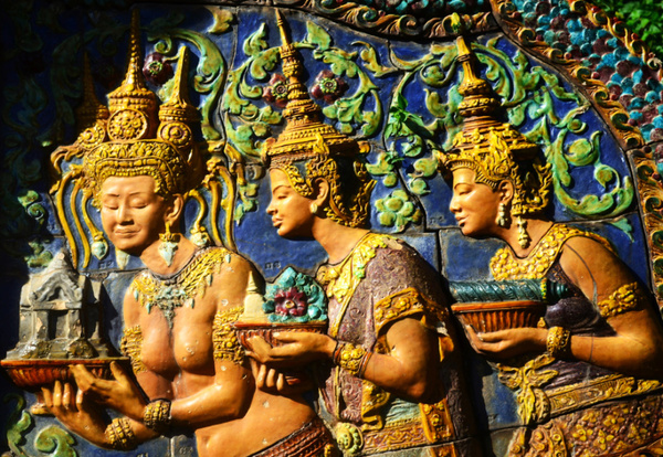 Płaskorzeźby Wat Phnom, Kmabodża