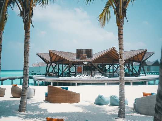 Mövenpick Resort Kuredhivaru Maldives