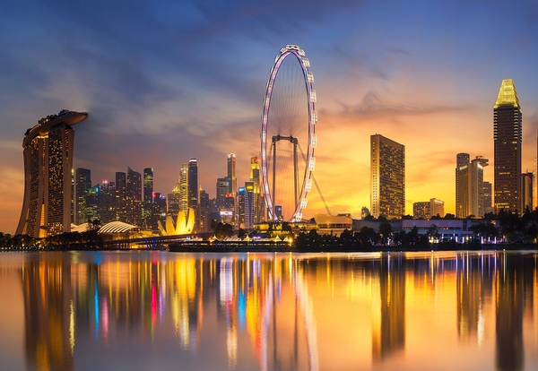 Przylot do Singapuru i wycieczka ‘Singapur Nocą’