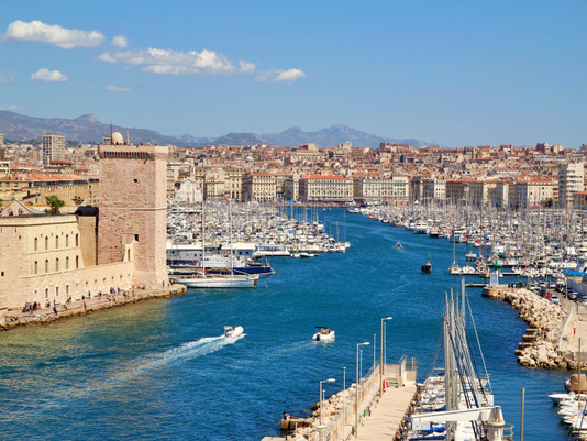Włoskie wakacje z wizytą w Barcelonie i Prowansji - Rejs po Morzu Śródziemnym